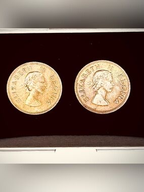 Vintage Queen Elizabeth coin clip-on earring 1957 South African Half Penny